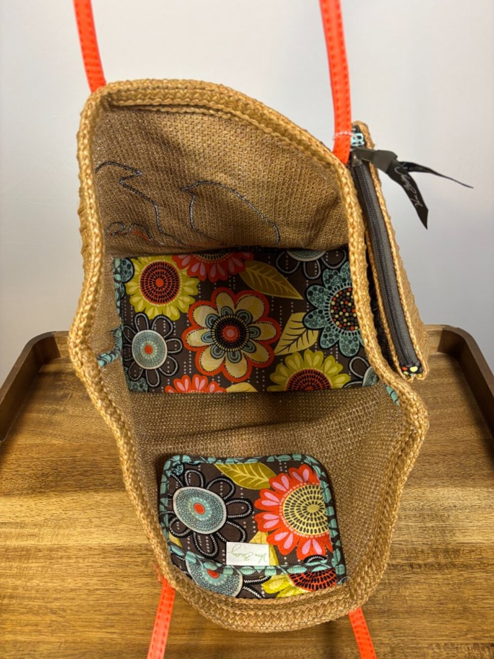 Vera Bradley Flower Shower Bird Applique Tan Woven Large Straw Tote & Wristlet - Picture 7 of 10